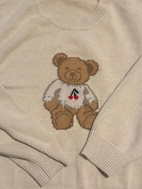 Lelis teddy bear sweater in size S